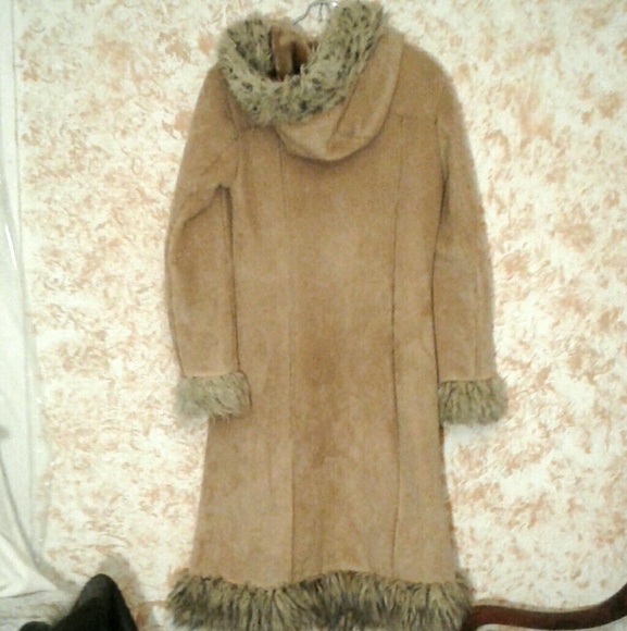 Suede coat - Picture 2 of 3